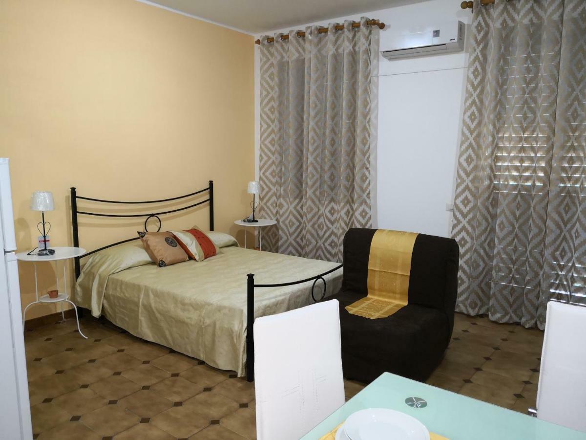 Monolocale Trappitello - Apartments Taormina Buitenkant foto