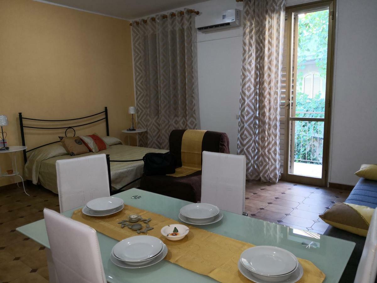 Monolocale Trappitello - Apartments Taormina Buitenkant foto